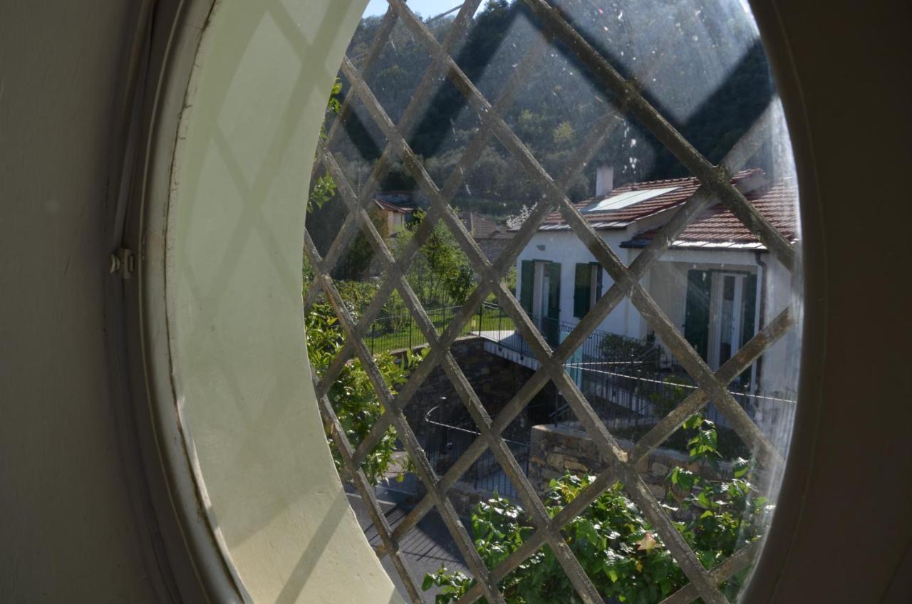 Villa La Parisienne Diano Borello Exteriör bild